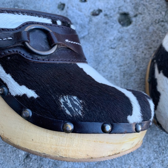 ‼️SOLD‼️VINTAGE DOLCE & GABBANA CLOGS! ✨ - Picture 4 of 7